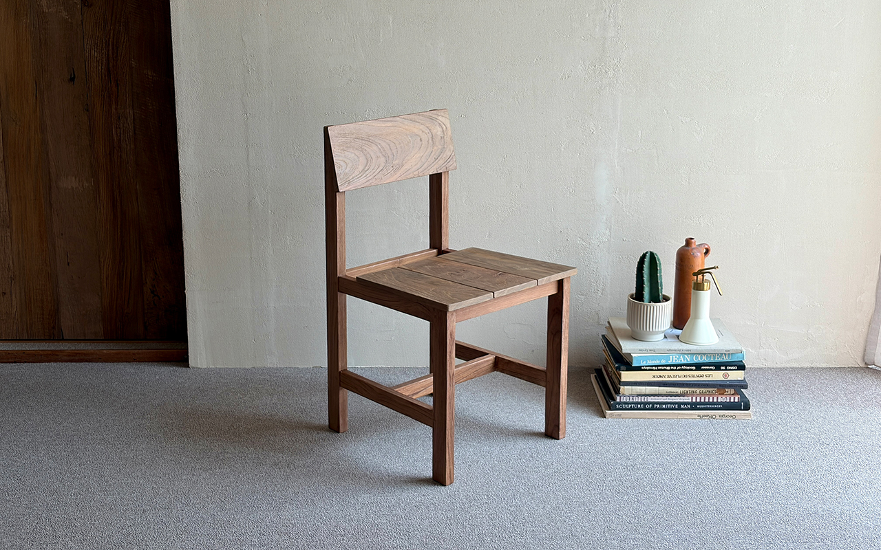 BOLGA CHAIR (古民家の木)