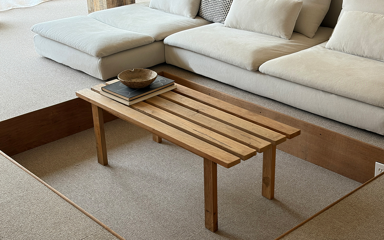 BOLGA SOFA TABLE